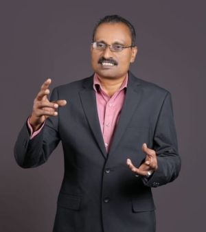Dr Sajeev Pallathu